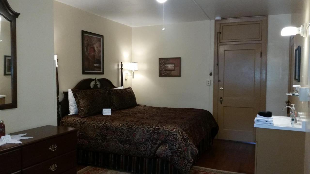 Vine Cottage Inn Хот-Спрингс Экстерьер фото