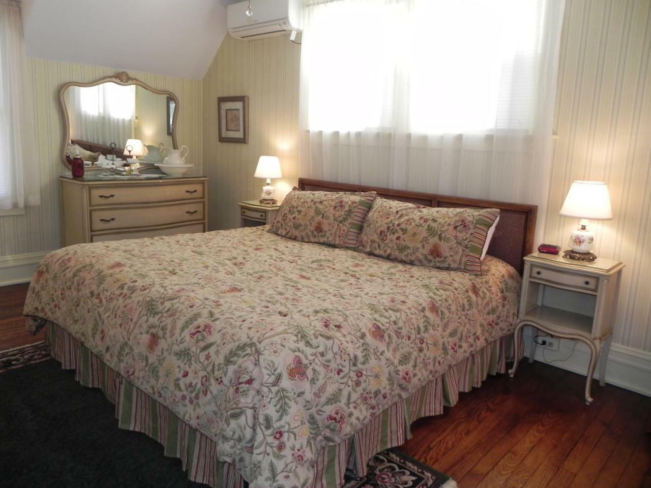 Vine Cottage Inn Хот-Спрингс Экстерьер фото