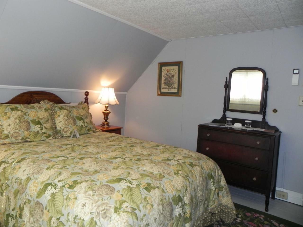 Vine Cottage Inn Хот-Спрингс Экстерьер фото