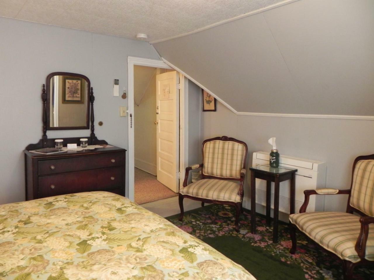 Vine Cottage Inn Хот-Спрингс Экстерьер фото
